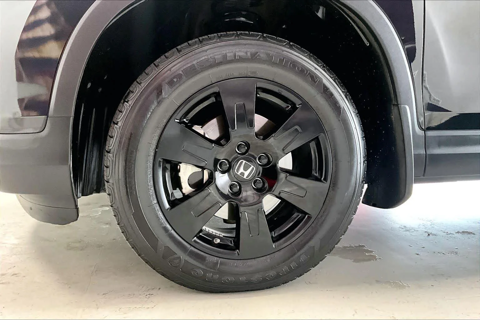 Used 2020 Crystal Black Pearl Honda Black Edition image 7