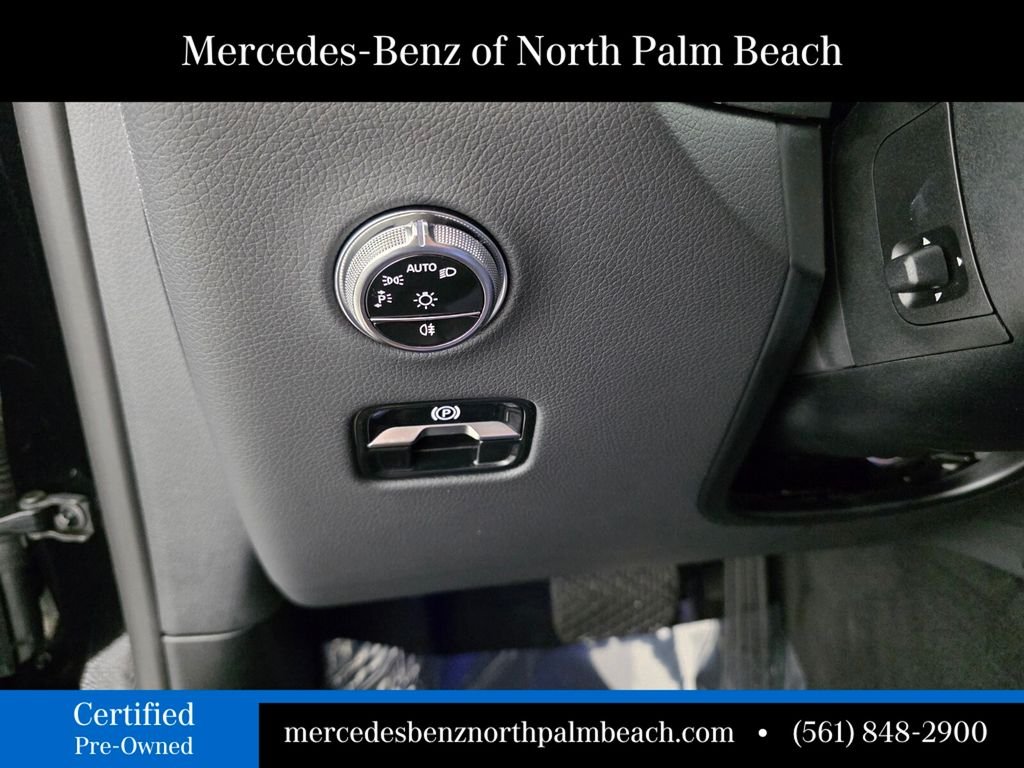 Certified Used 2026 Black Mercedes-Benz GLC 300 image 23