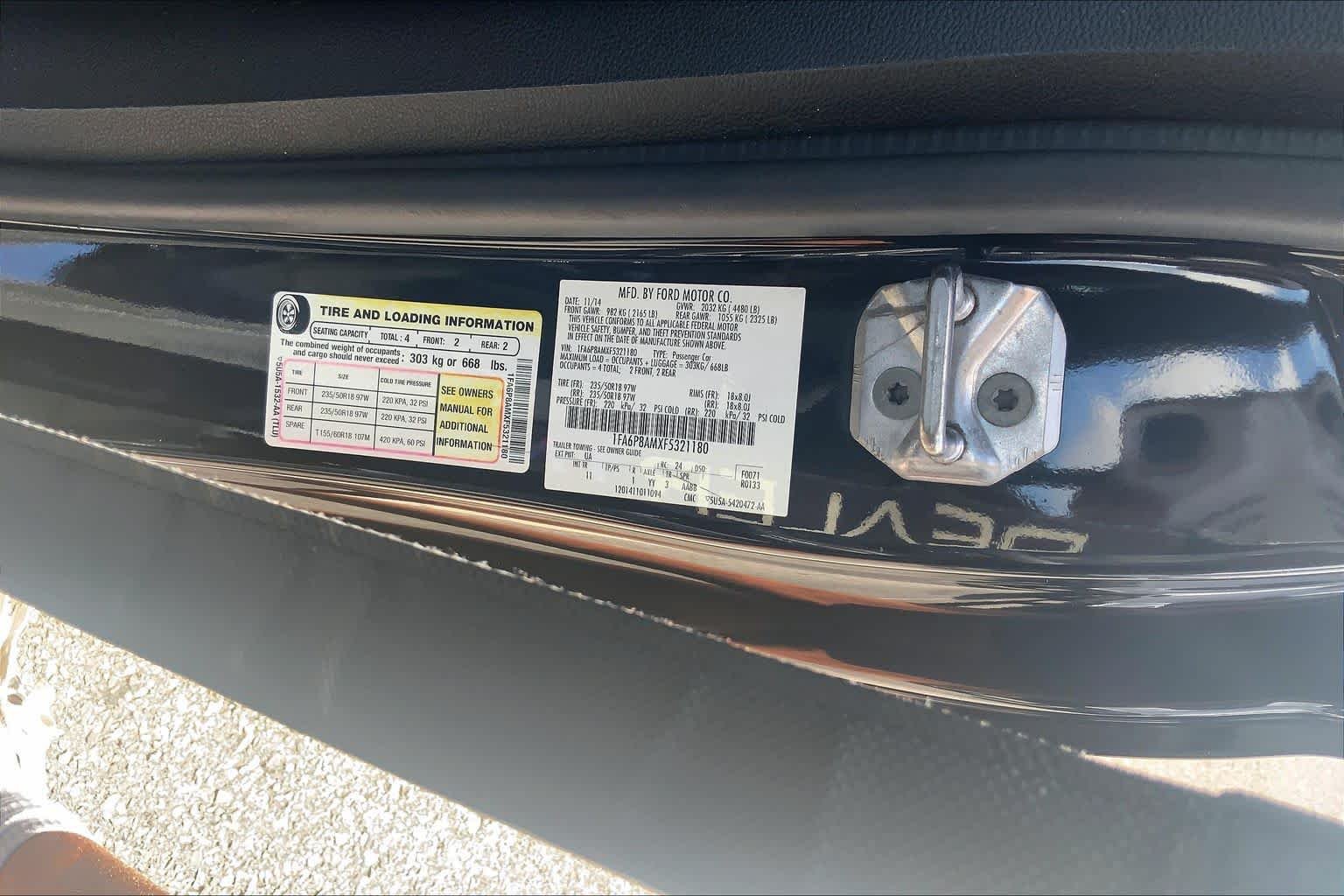 Used 2015 Black Ford V6 image 31