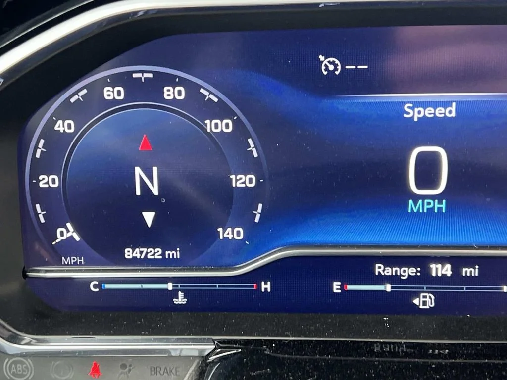 Used 2023 Northsky Blue Metallic Chevrolet LT image 17