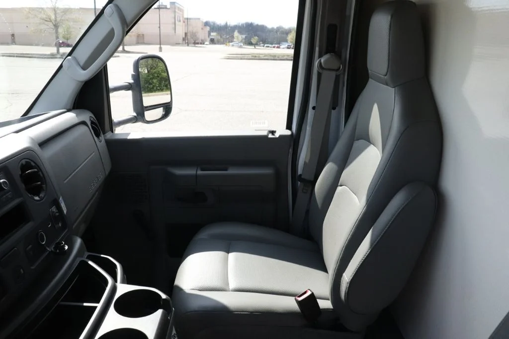 Used 2024 White Ford Base image 10