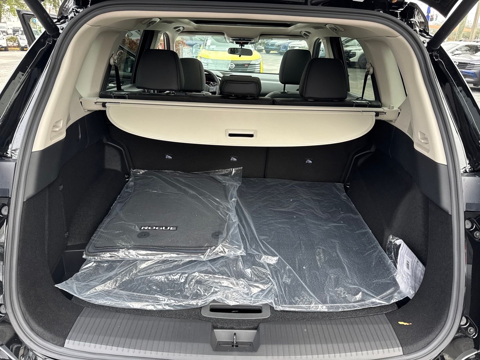 New 2026 Nissan Rogue SV 4D Sport Utility