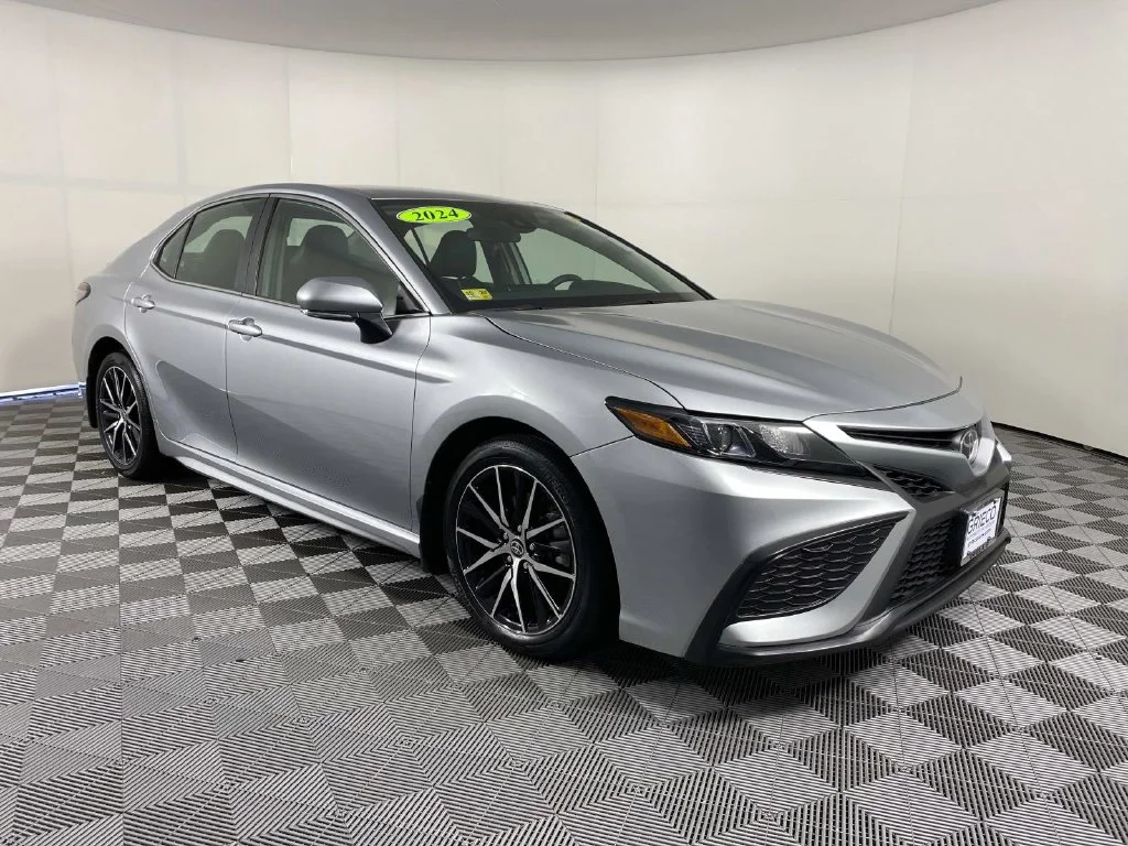 Used 2024 Silver Toyota SE image 1