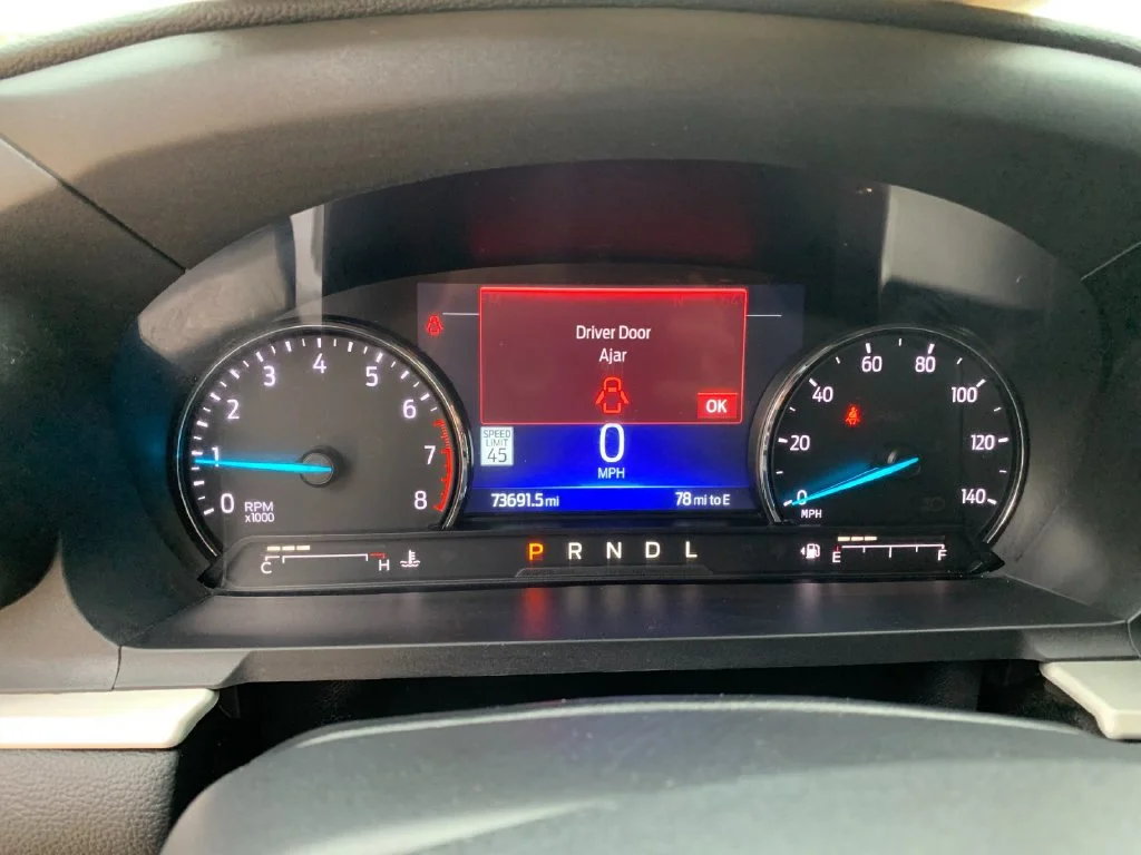 Used 2022 Red Ford XLT image 31
