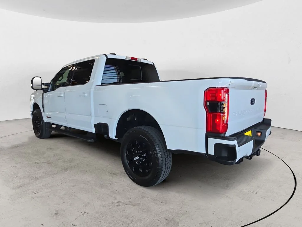 Used 2024 White Ford Lariat image 7