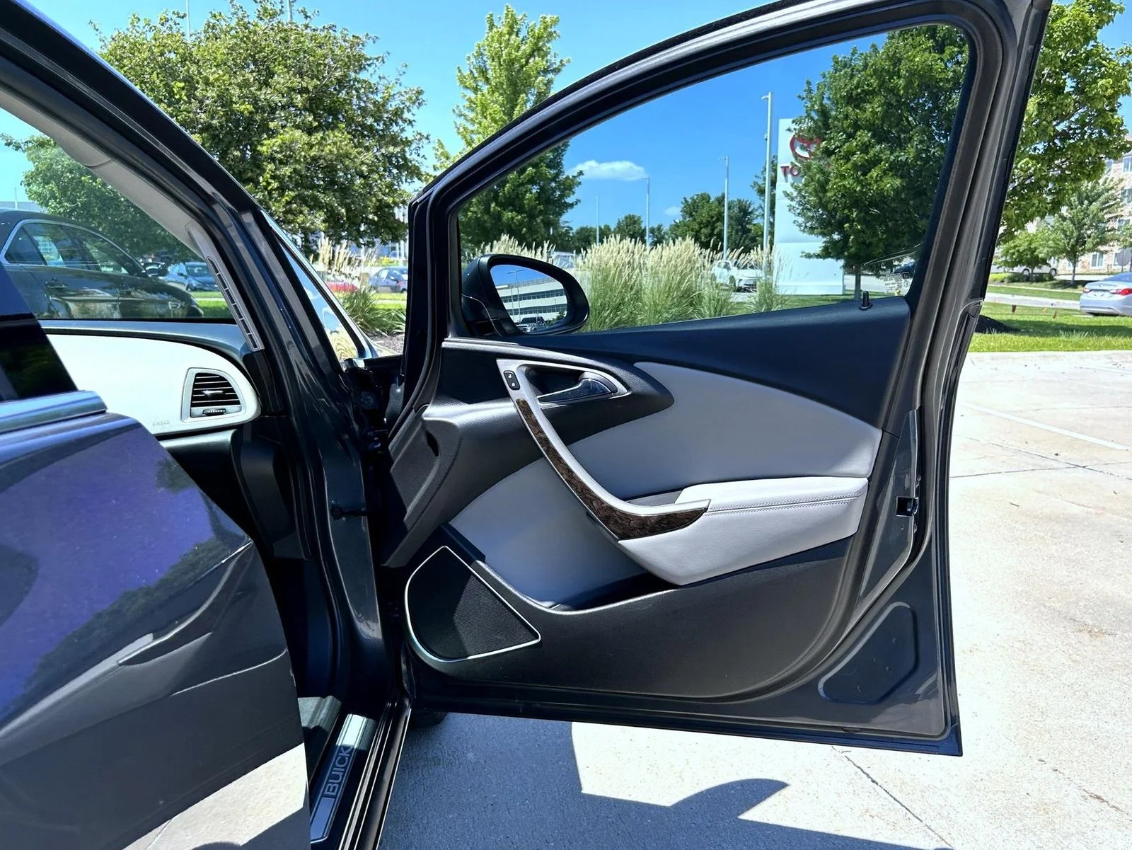 Used 2013 Gray Buick Base image 16