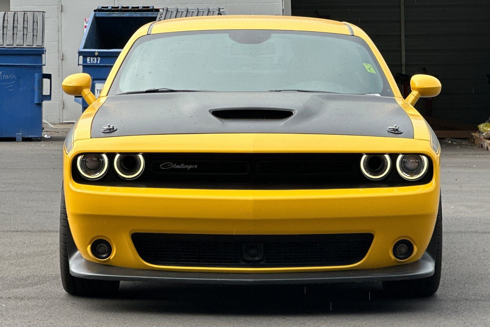 Used 2017 Yellow Dodge R/T image 9