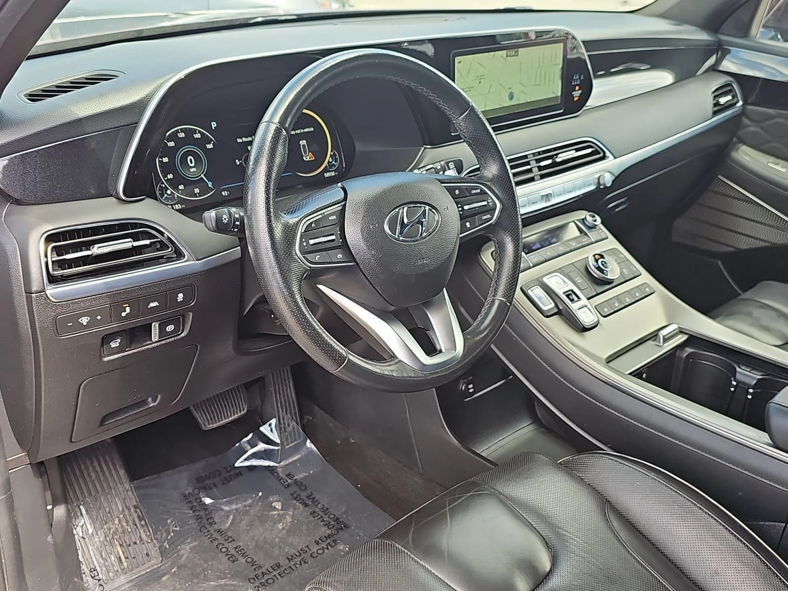 Used 2022 Red Hyundai Calligraphy image 16