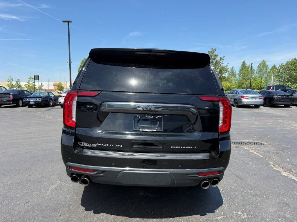 Used 2024 Black GMC Denali Ultimate image 5