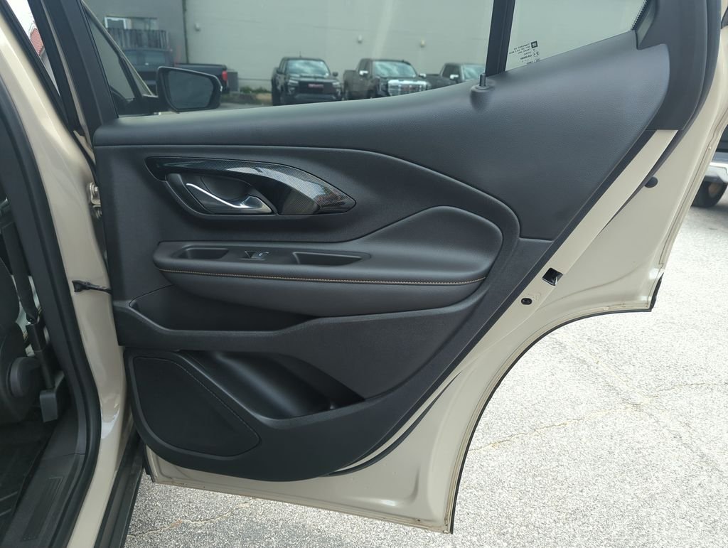 Used 2022 Beige GMC AT4 image 32