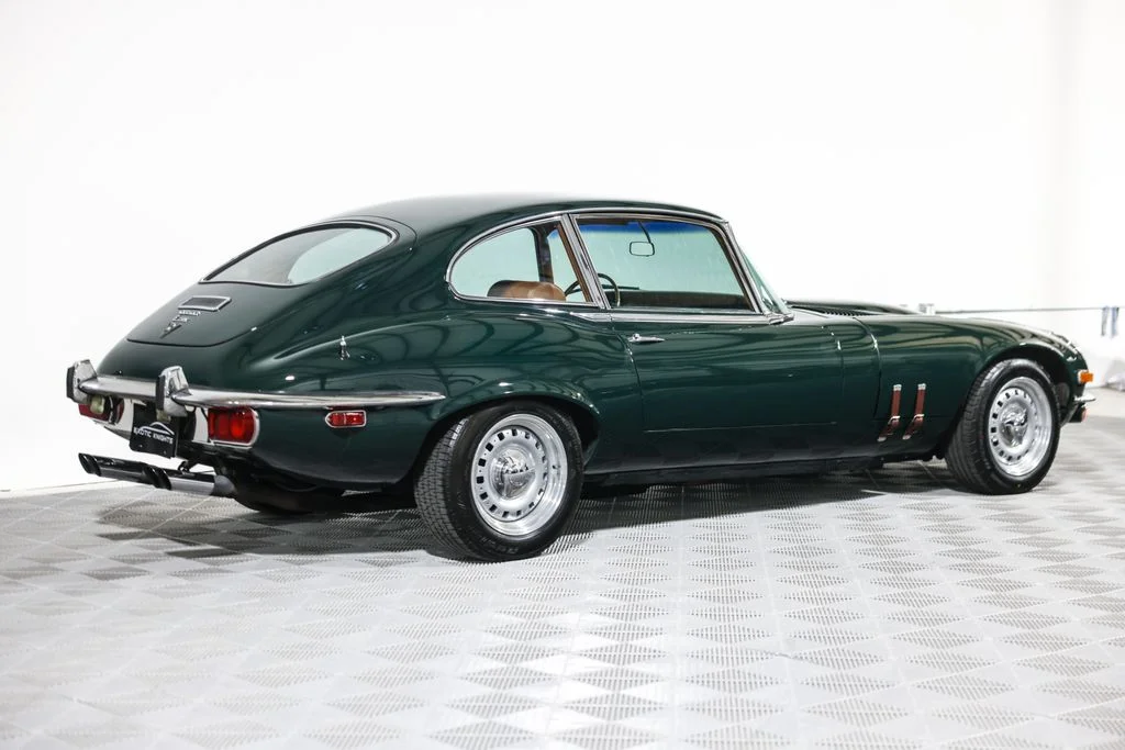 Used 1972 Green Jaguar  image 8