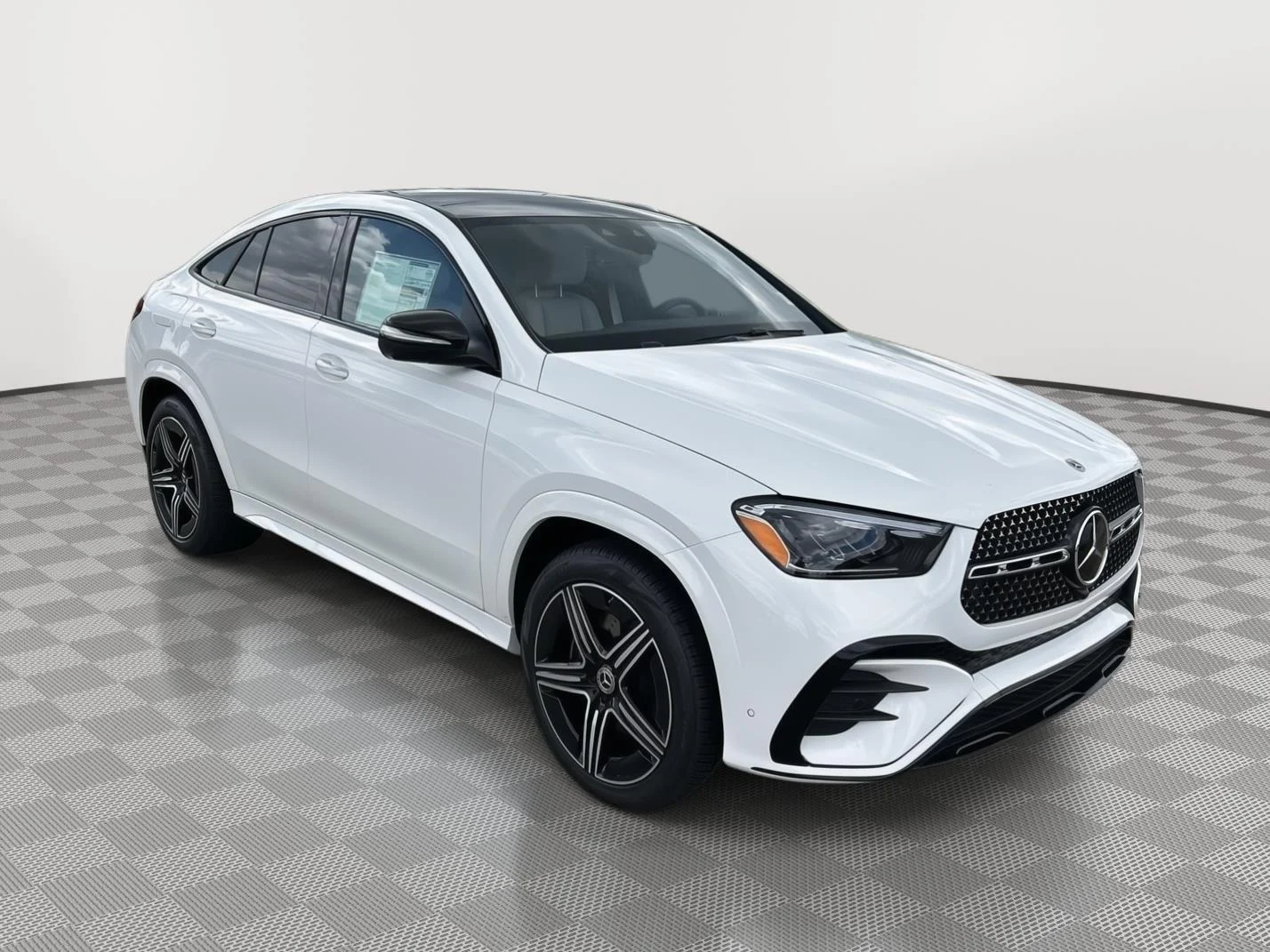 New 2026 Polar White Mercedes-Benz GLE 450 image 1