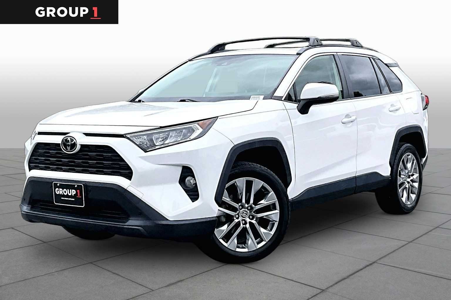2020 Toyota RAV4 XLE Premium
