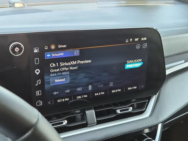 2025 Chevrolet Equinox LT - Photo 12