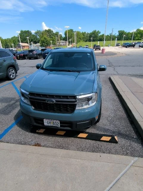 Used 2022  Ford XLT image 3