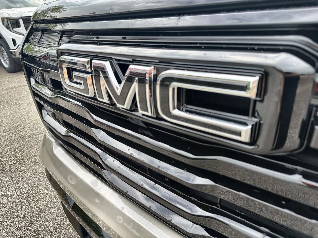 New 2026 Riverstone Metallic GMC Elevation image 26