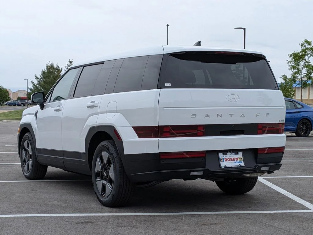 New 2026 White Hyundai SE image 5