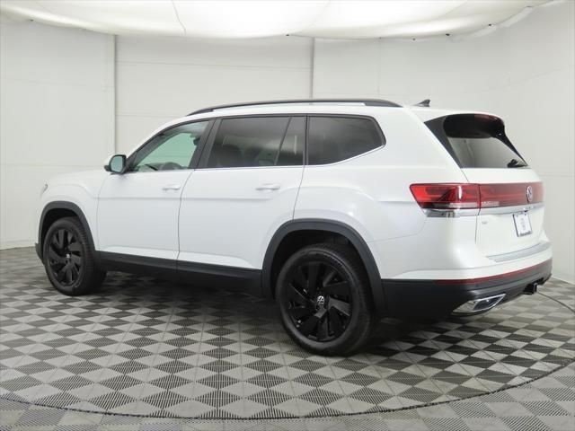 2026 Volkswagen Atlas SE w/Tech - Photo 7