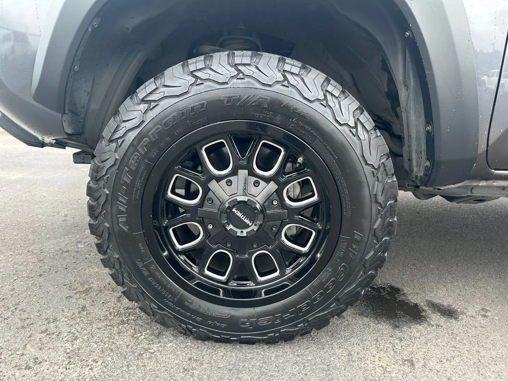Used 2019 Gray Toyota TRD Off-Road image 10