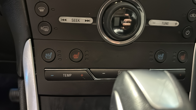 Used 2015 Magnetic Metallic Ford Titanium image 34