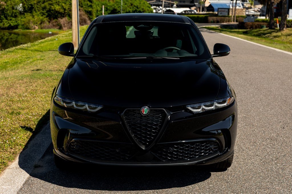 2025 Alfa Romeo Tonale photo 4