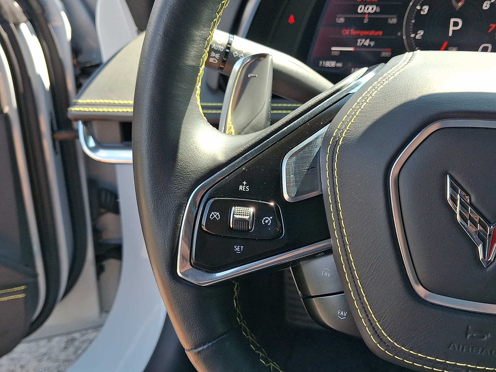 Used 2020 CERAMIC MATRIX GRAY METALLIC Chevrolet 3LT image 19