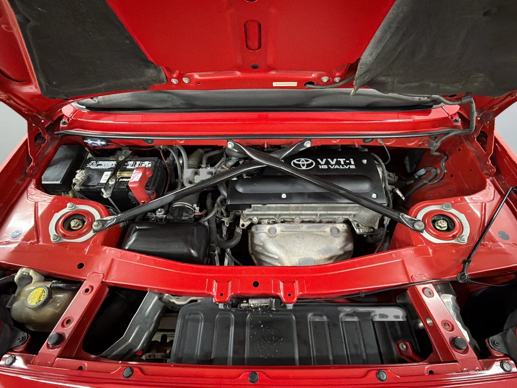Used 2000 Red Toyota Base image 41