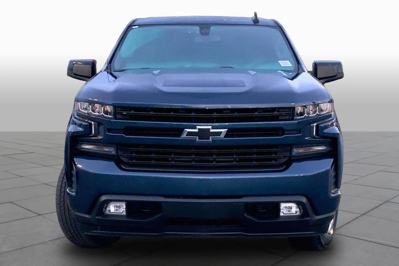 Used 2019 Northsky Blue Metallic Chevrolet RST image 4