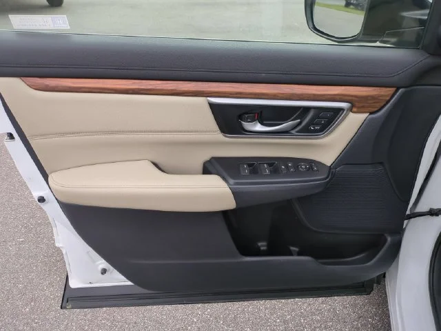 Used 2022  Honda EX-L image 12