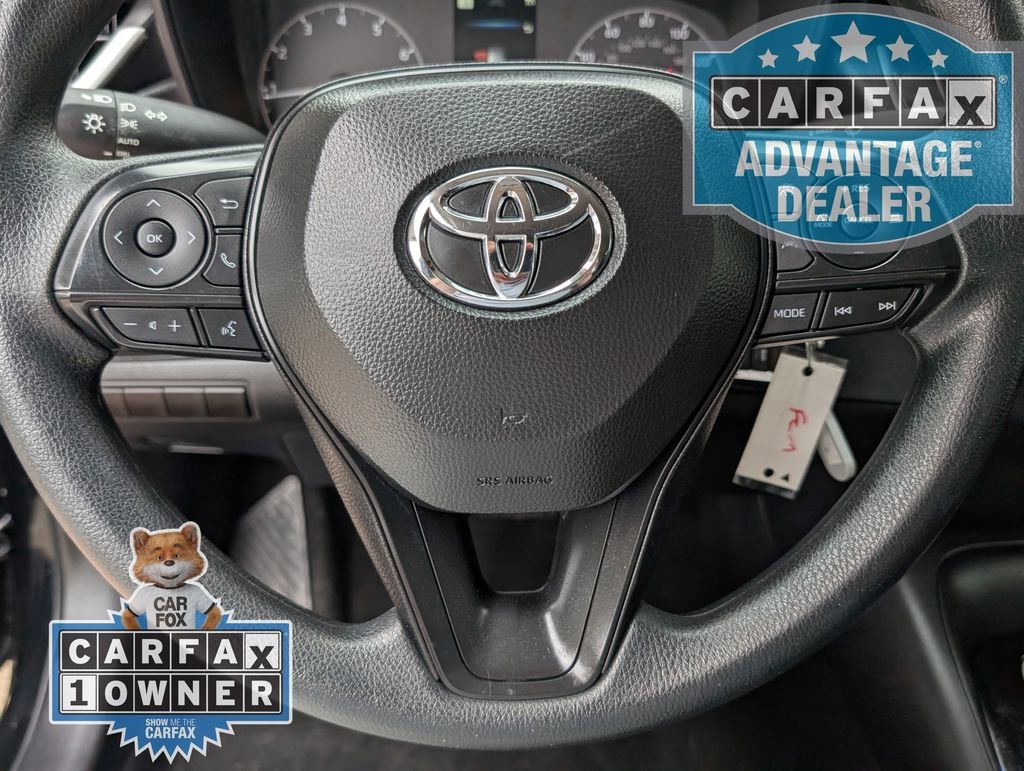 2025 Toyota Corolla LE - Photo 6