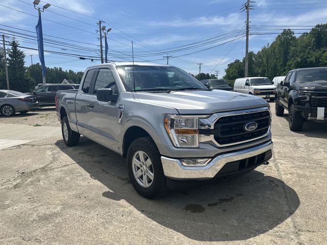 Used 2022 Silver Ford XLT image 11