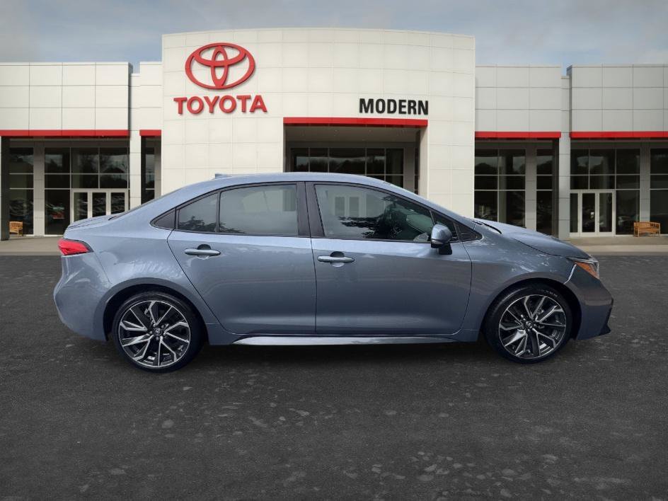 Used 2022 Celestite Toyota SE image 4