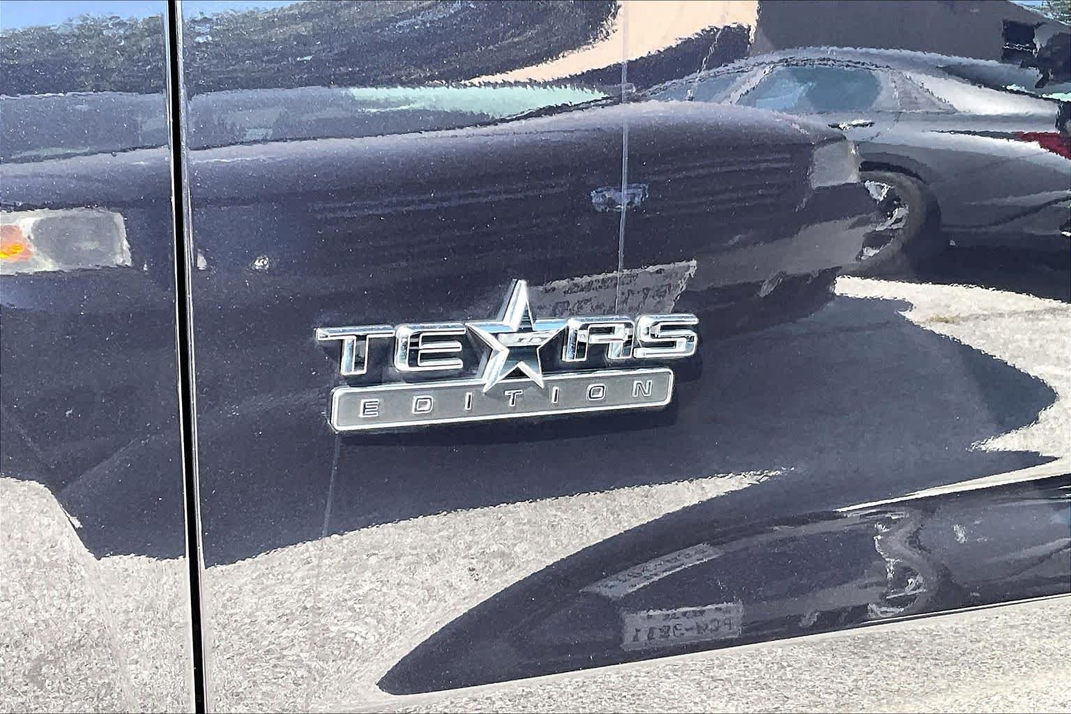 Used 2023 Dark Ash Metallic Chevrolet LT image 27