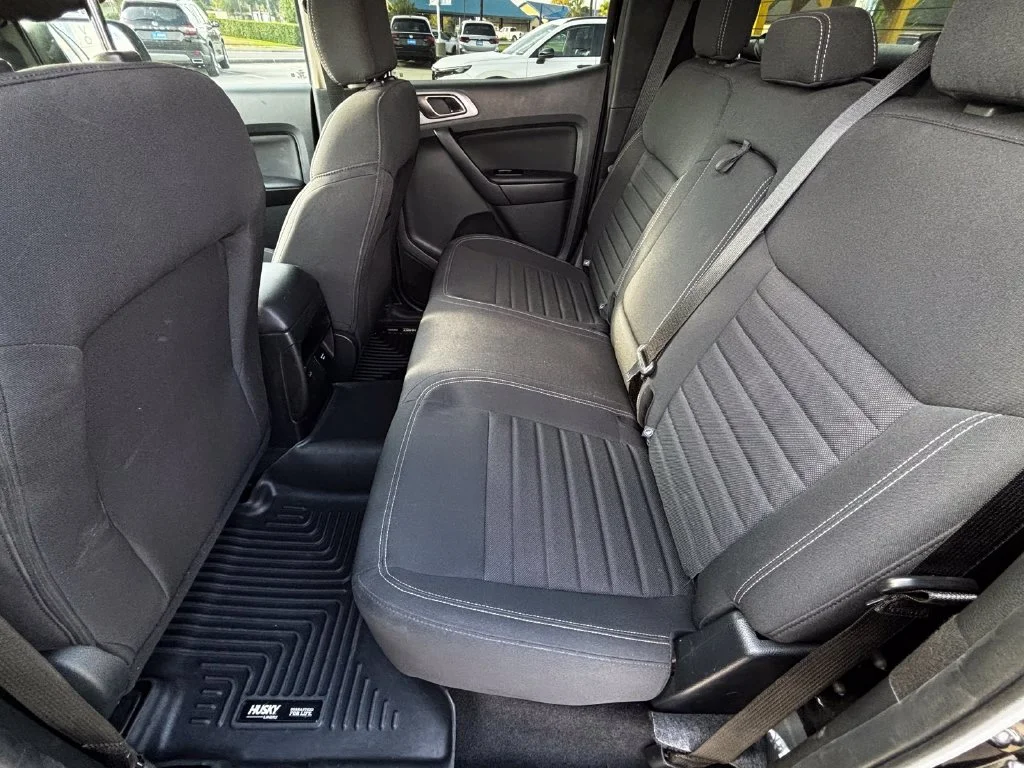 Used 2021 Black Ford XLT image 18