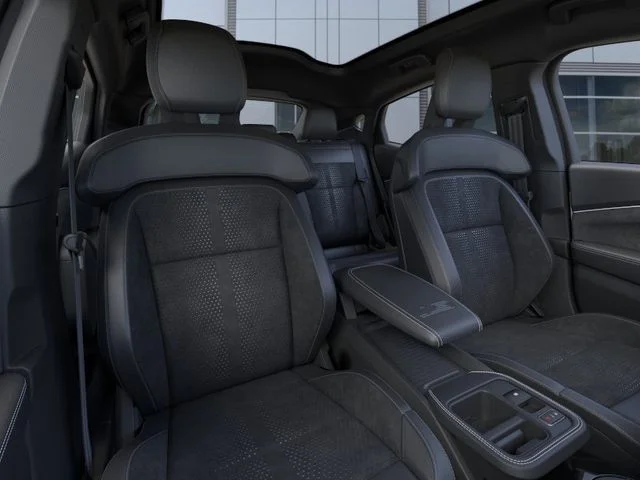 2025 Ford Mustang Mach-E GT - Photo 10