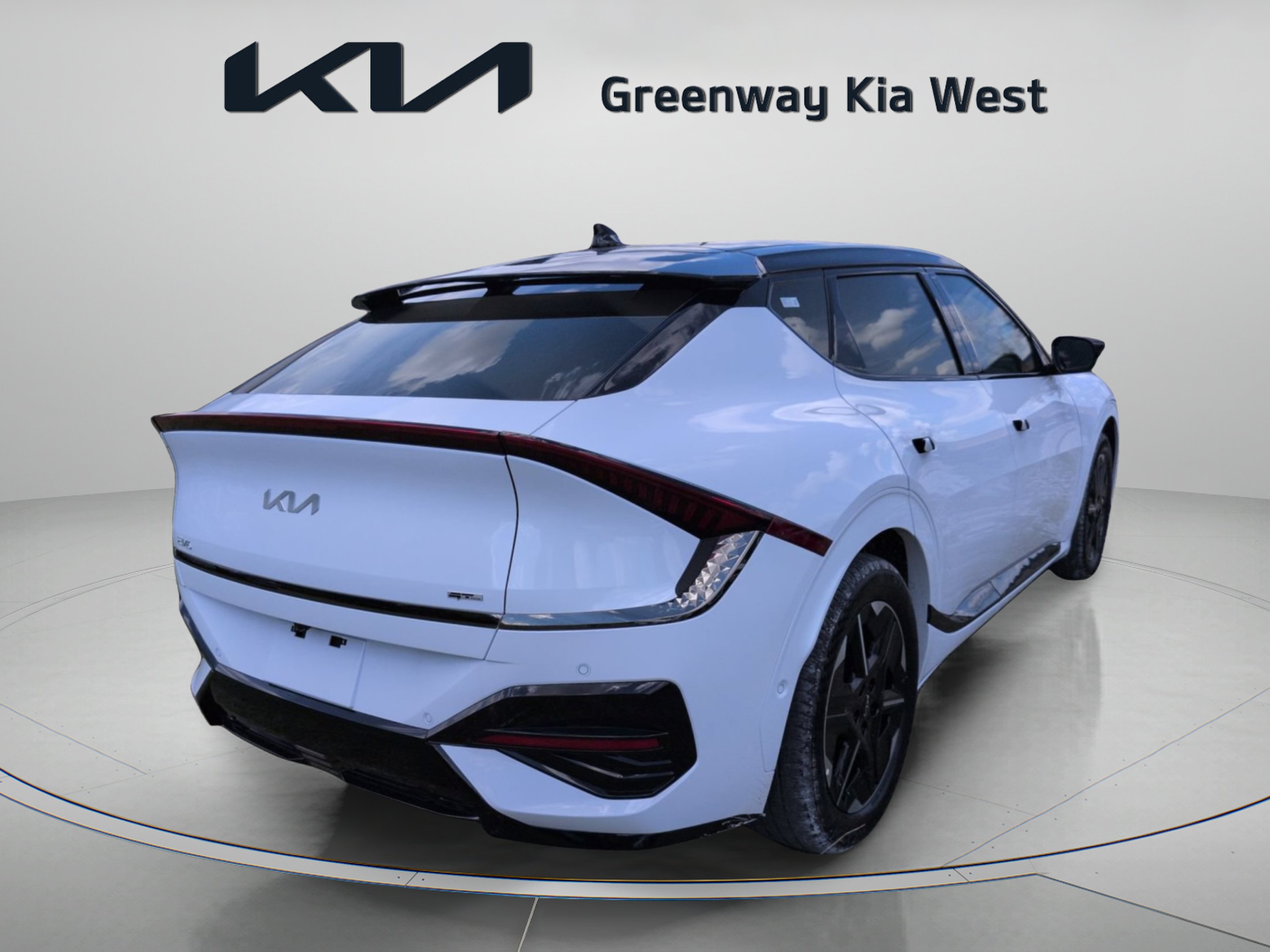 New 2026 Glacier White Pearl/Black Roof Kia GT-Line image 8