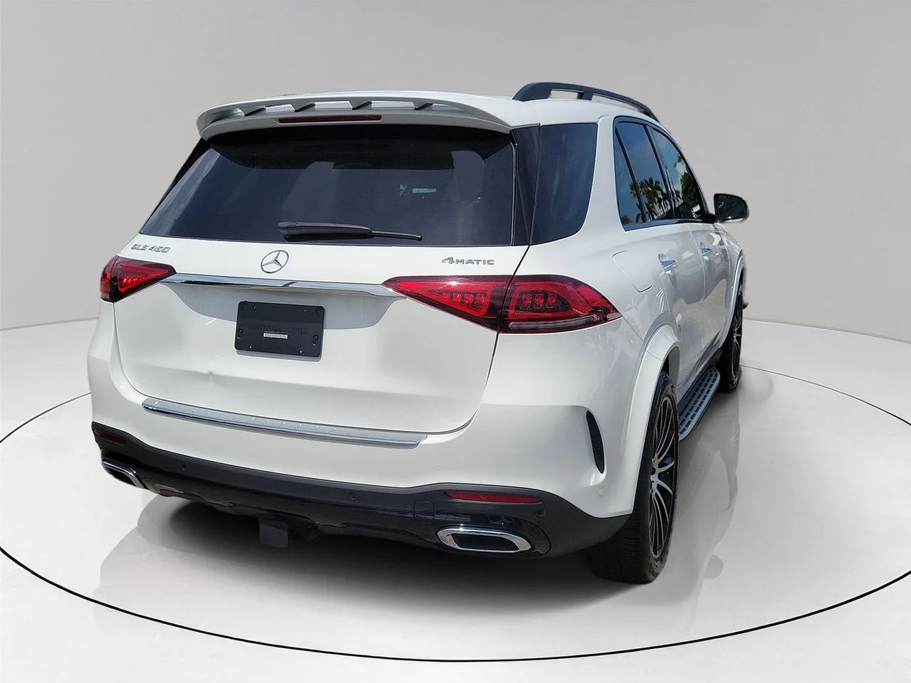 Certified Used 2023 White Mercedes-Benz GLE 450 image 4