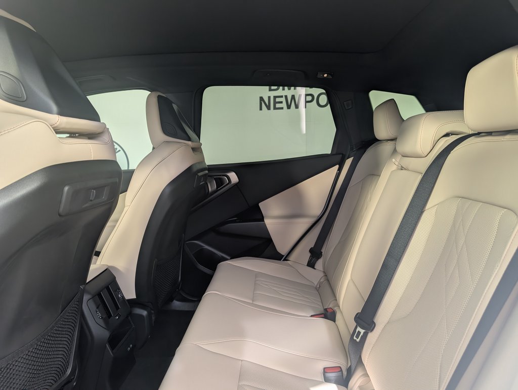Used 2026 White BMW 30 xDrive image 13