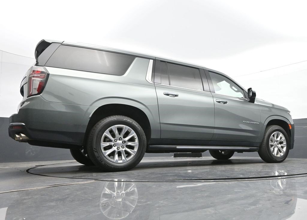 Used 2023 Silver Sage Metallic Chevrolet Premier image 30