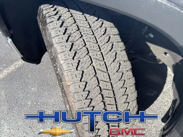 Used 2023 Summit White GMC SLT image 10
