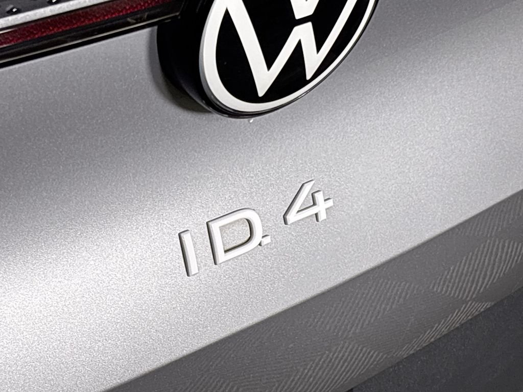 Certified Used 2023 Silver Mist Metallic Volkswagen Pro S image 26