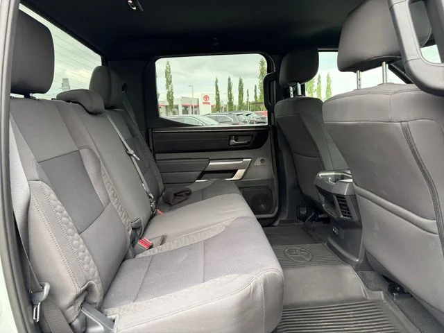 Used 2025  Toyota SR5 image 22