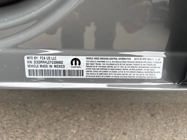 New 2026 Ceramic Gray Clear-Coat Exterior Paint RAM Big Horn image 16