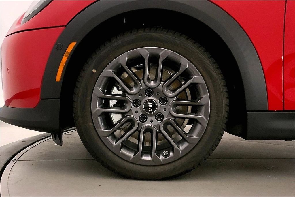 New 2026 Chili Red II MINI Signature Plus image 9
