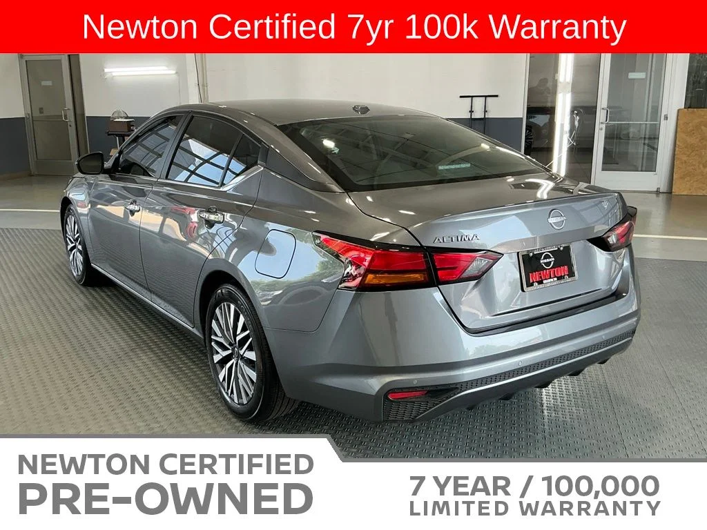 Certified Used 2025 Gun Metallic Nissan 2.5 SV image 20