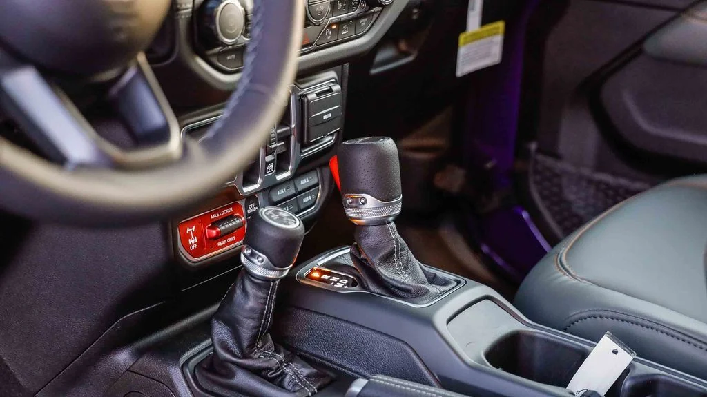 New 2026 Purple Jeep Mojave X image 24