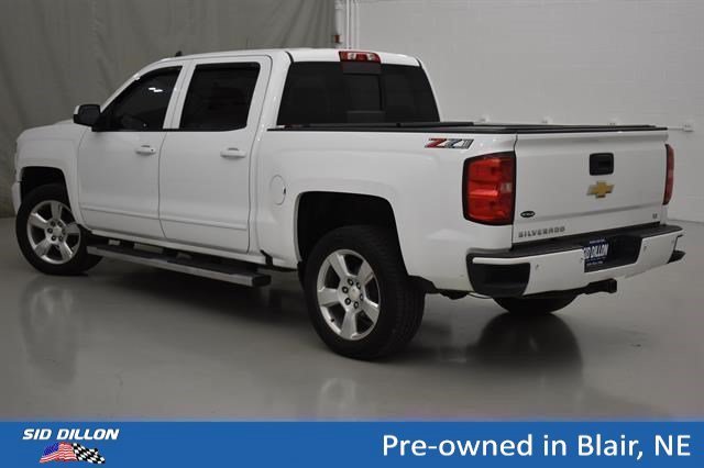 Used 2018 Summit White Chevrolet LT image 13