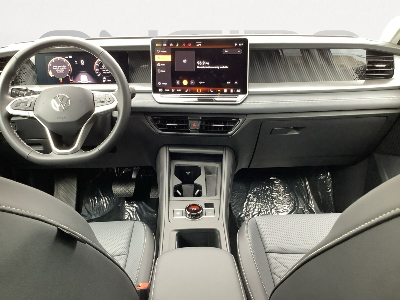 New 2026 PLATINUM GRAY Volkswagen SE image 14