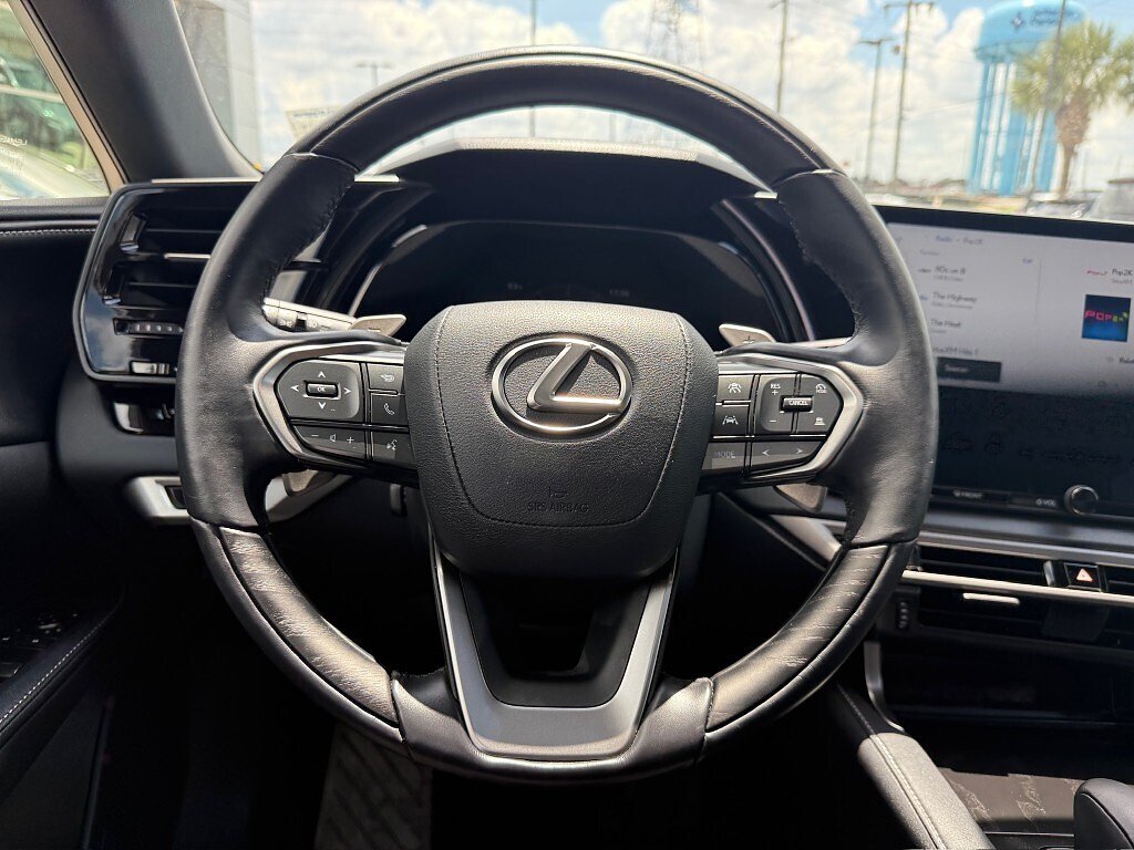Certified Used 2025 EMINENT WHITE PEARL Lexus Premium image 16