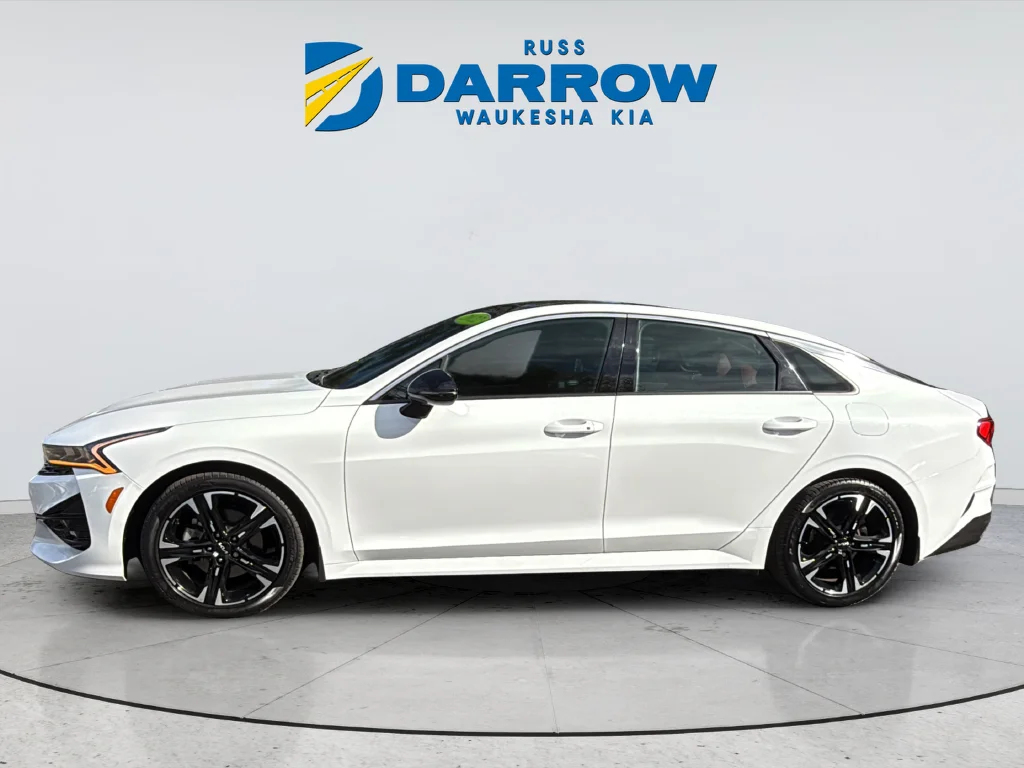 Certified Used 2022 White Kia GT-Line image 2